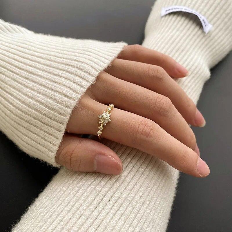 Classic 18K Gold Four-Pawed Snowflake Couple Ring For Women 100% Original S925 Sterling Silver Valentine's Day Gift Jewelry