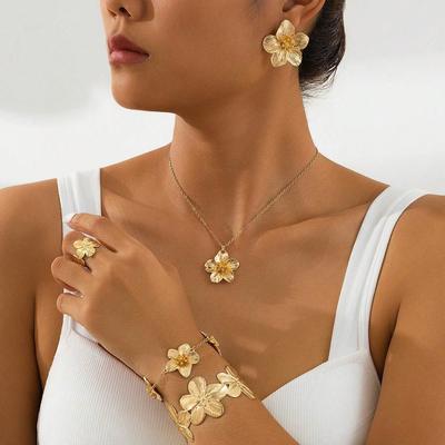 Fashion  Jewelry Set Necklace Bracelet Earrings Ring  For Women Ladies