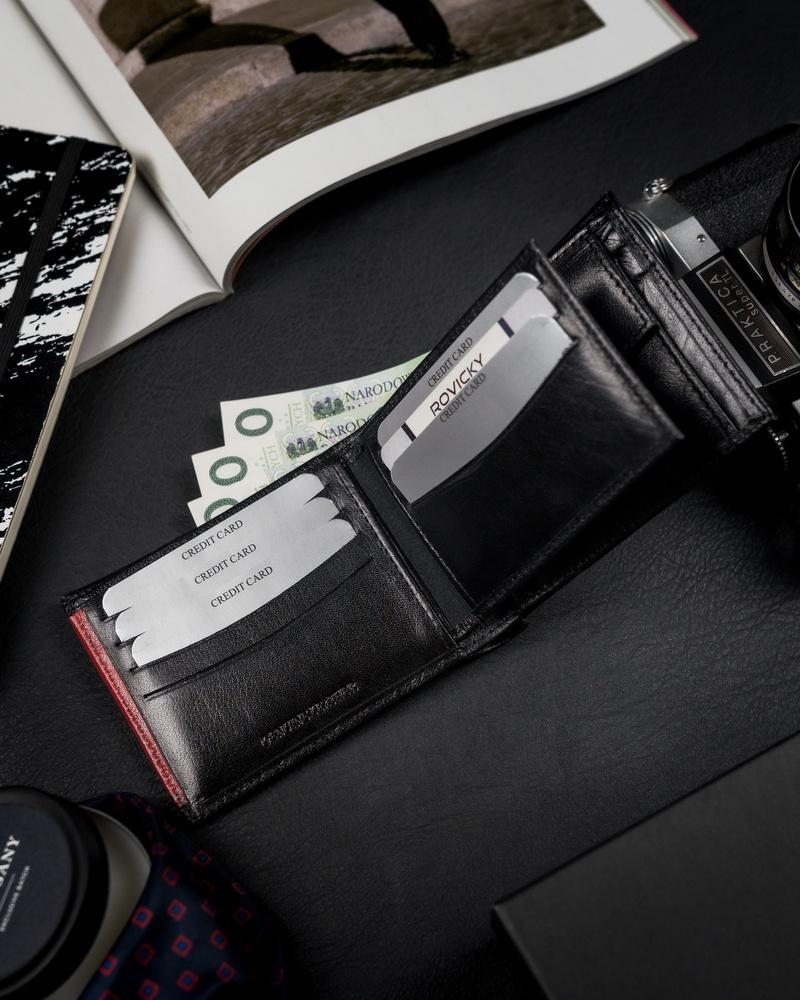 Men's wallet made of natural grain leather with a removable card holder - Rovicky