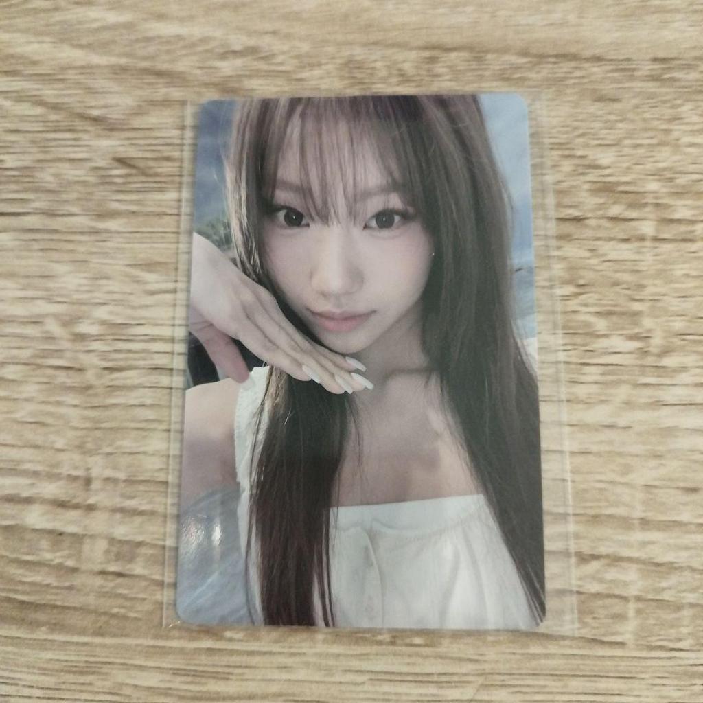 [USED] izna bonus trading card Jung Eun Pluschat