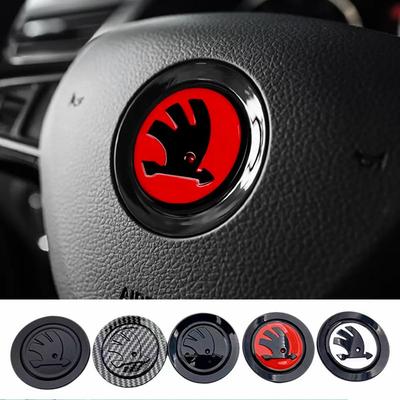 2025 Nieuw 1PC Auto Stuurwiel Logo Badge Cover Sticker voor Skoda Vision-E 440 Felicia Afriq Kamio Fabia Octavia Kodiak Kamik Y