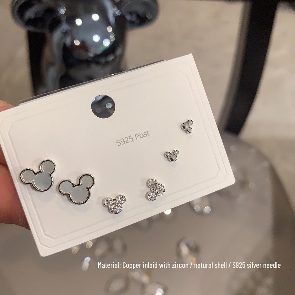 

Комплект из трех пар мини-сережек с цирконами из серебра 925 пробы