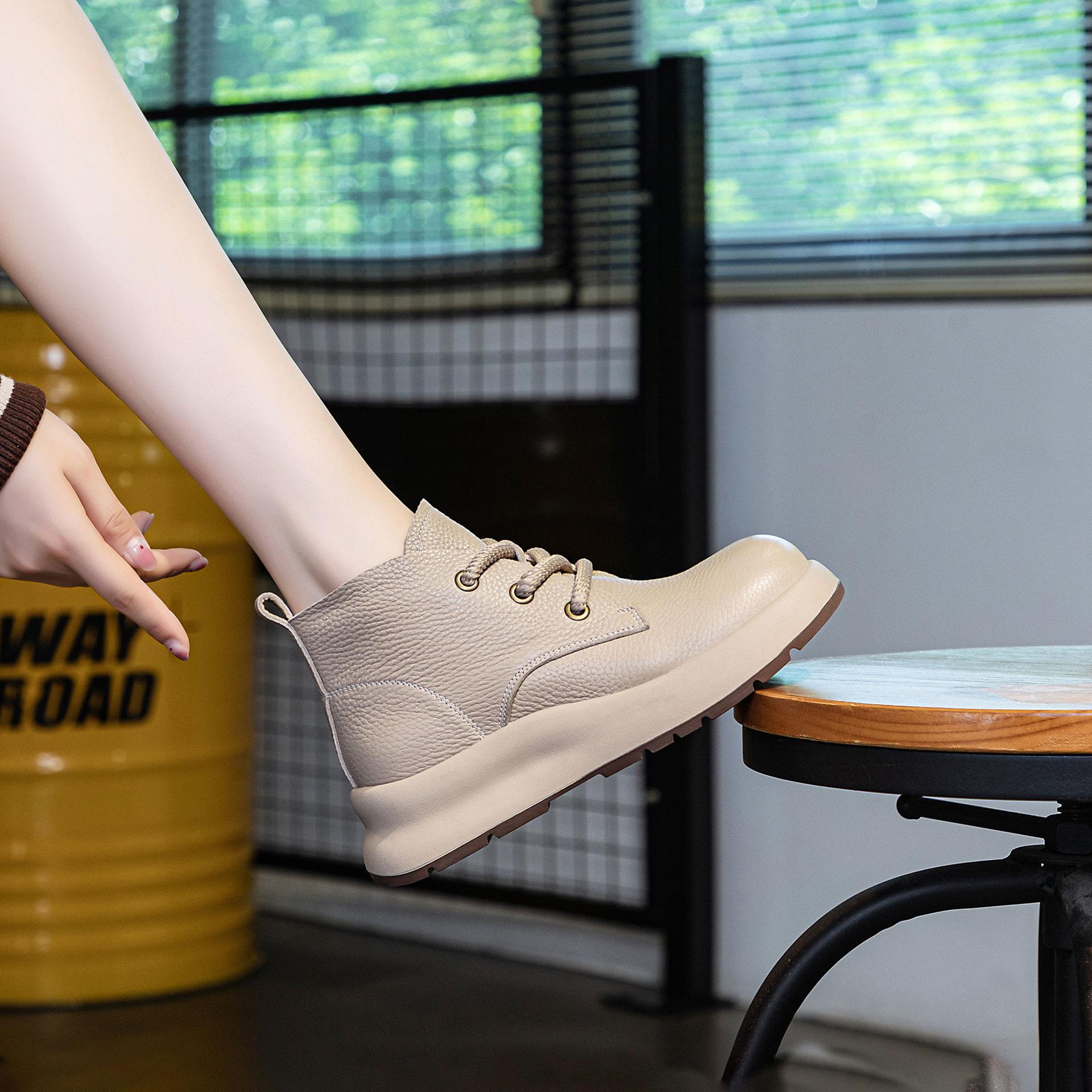 

Высокие туфли Повседневная обувь для сноуборда Плоская спортивная обувь 40 абрикосовый