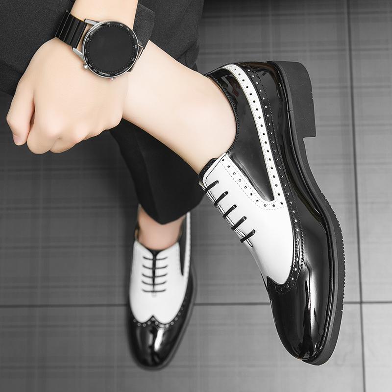 Fashion Men's Brogues Leather Shoes Designer Brand Wed Dress Shoes Lace Up Casual Business Oxfords Point Toe Office Formal Male Italiano