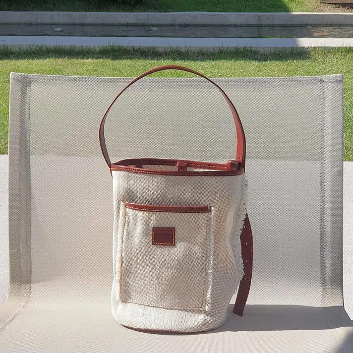 Leather Canvas Bucket Bag / Brown