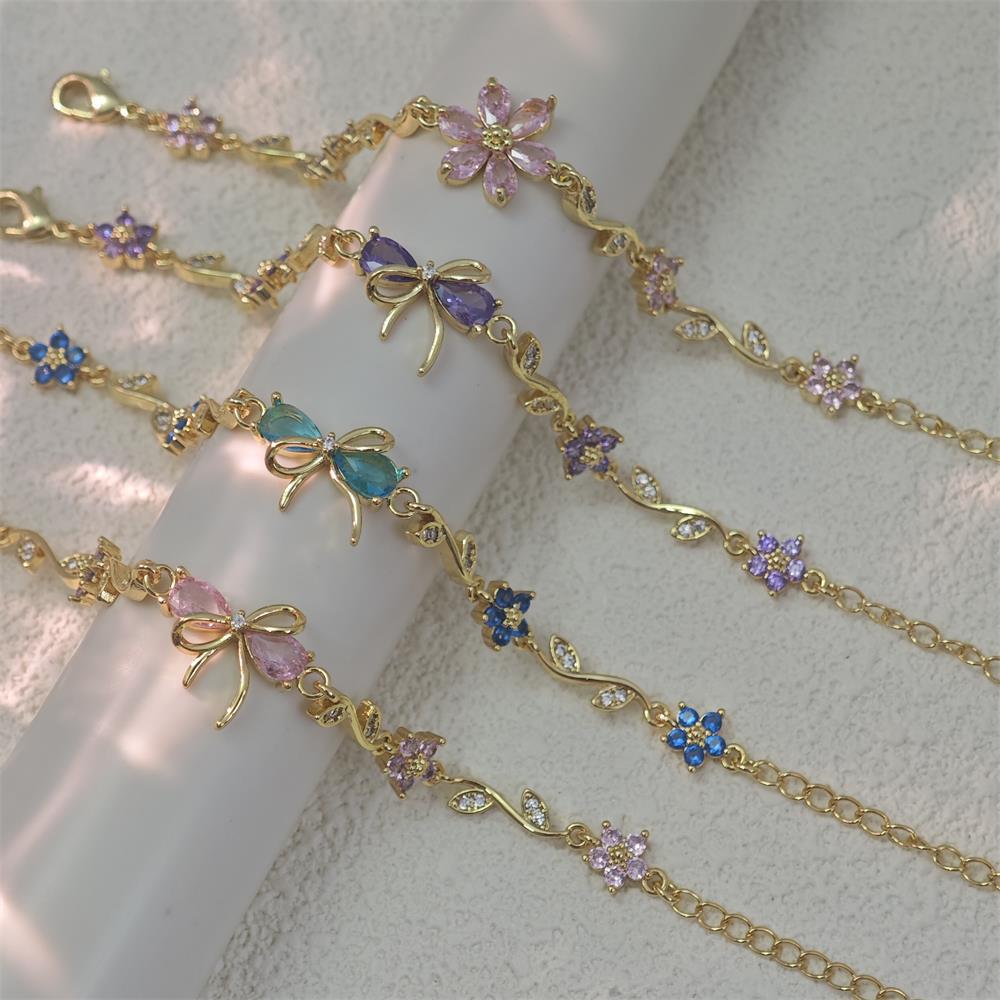 Exquisite Zircon Bow & Flower Pendant Bracelet for Women