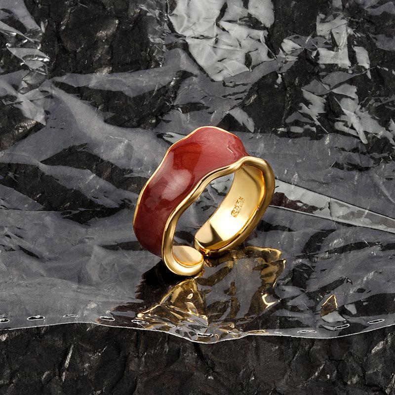 Vintage Cream Enamel Gold Rim Bread Shaped Ring Elegant Gentle Jewelry Accessory For Women