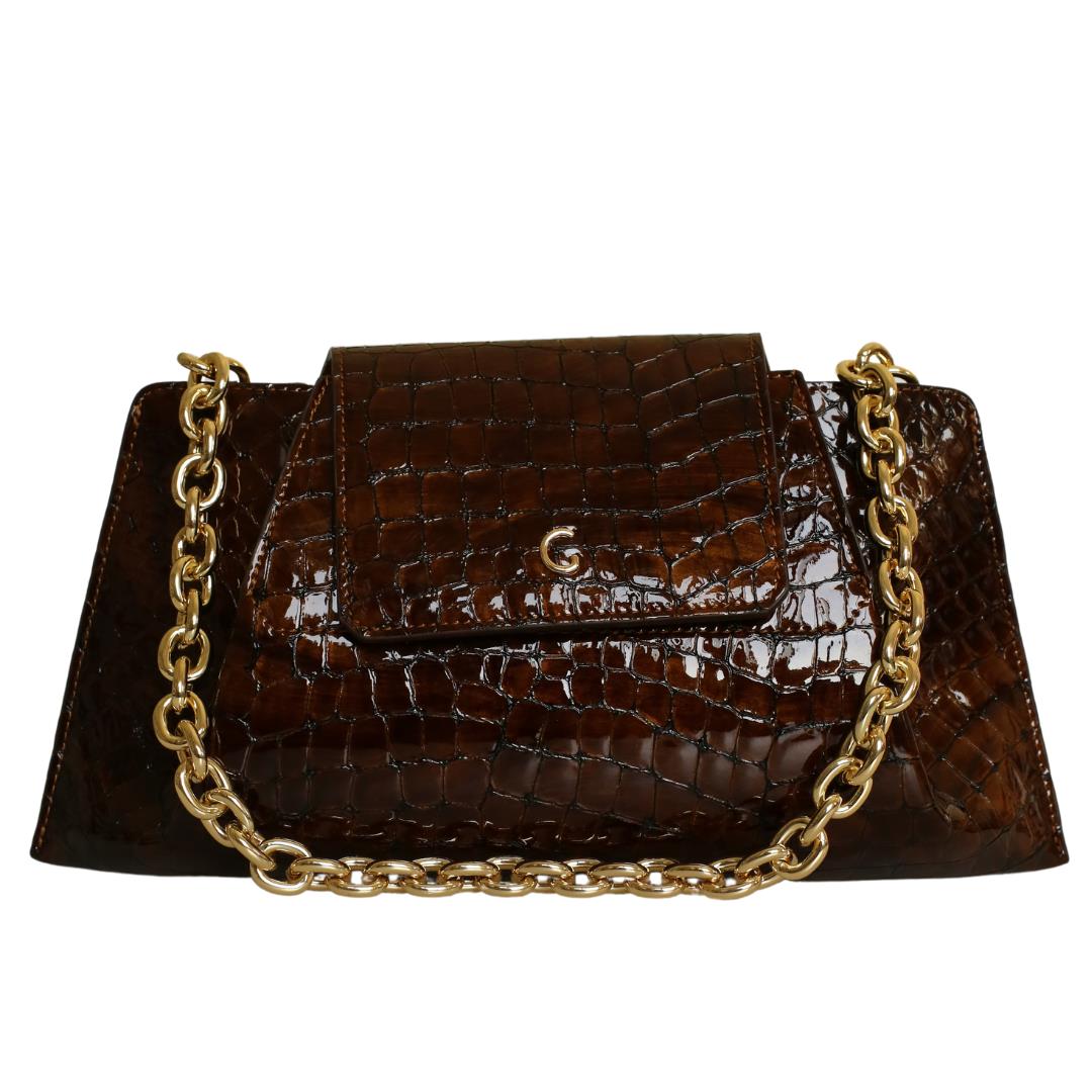 

Модель женской сумки из натуральной кожи ограниченного выпуска