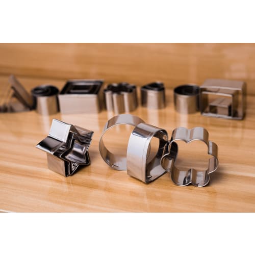 ShengHai Cookie Molds, DIY Baking Tools, Food Grade Stainless Steel Cookie Cutters (Set of 24)