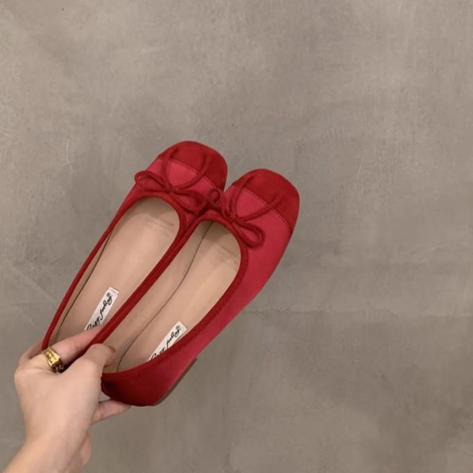 Flat-bottomed gentle evening shoes French small red single shoes women's shoes 2025 spring and autumn soft-soled silver ballet shoes