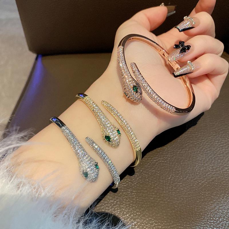 Vintage Green-Eyed Serpent Bangle: Exotic Snake Evil Eye Bracelet for Women