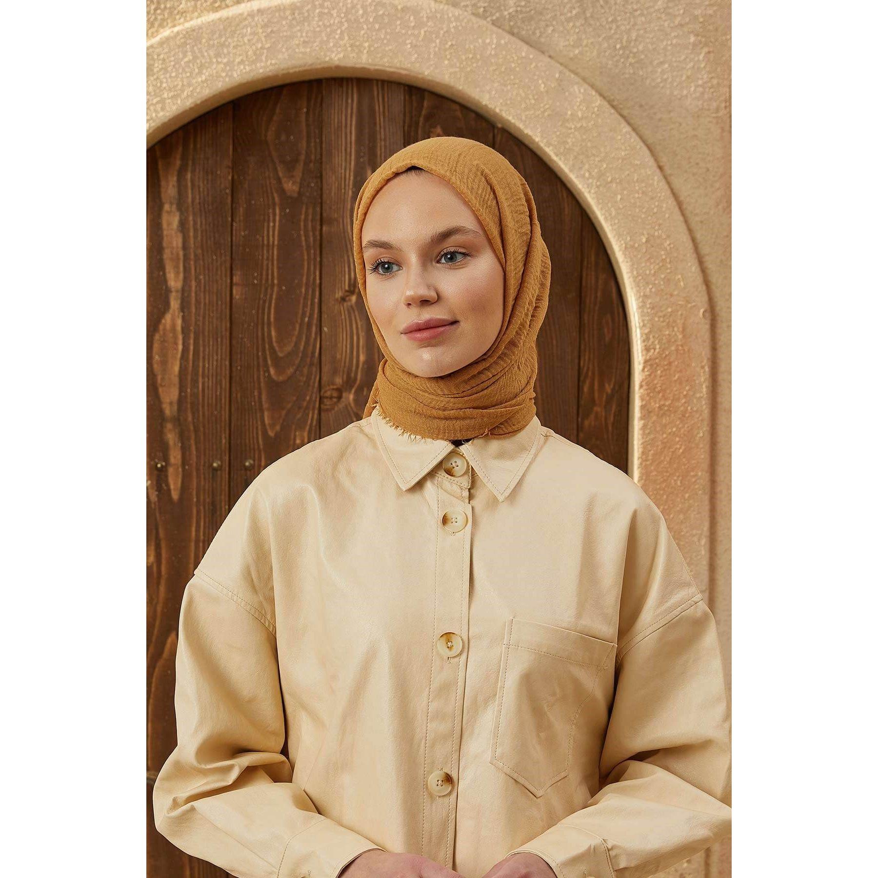 

Crepe Hijab Camel STD верблюд
