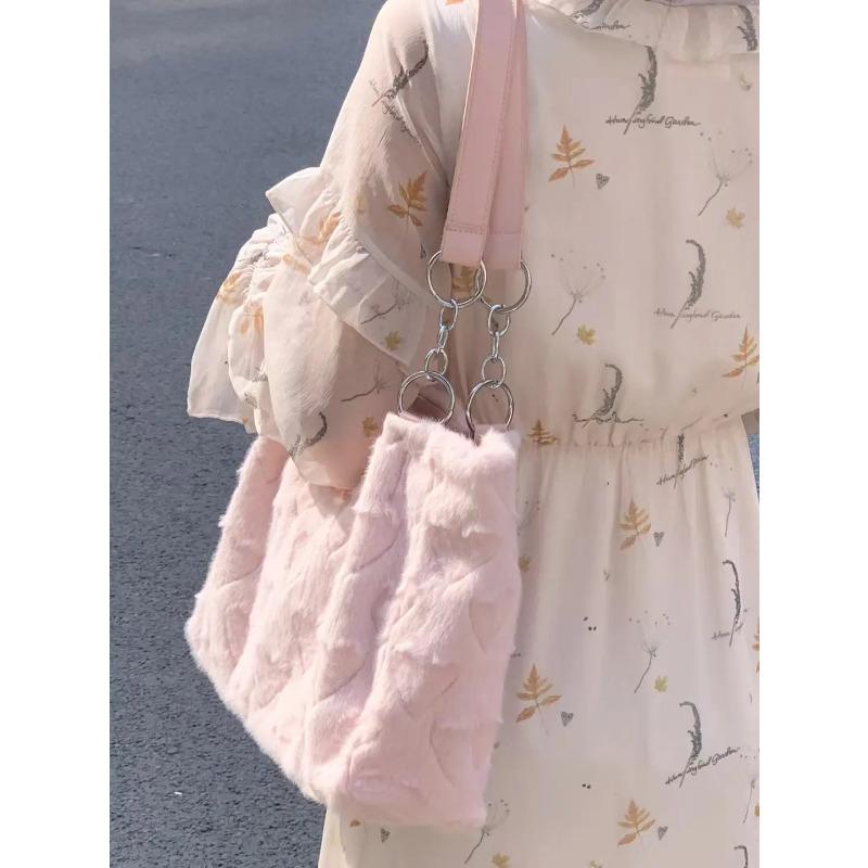 Sweet Love Heart Purse Women's Furry Tote Bags Winter Fashi Ladies Faux Fur Handbags Elegant Female Soft Plush Shoulder Bag
