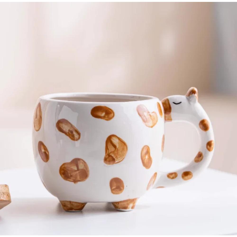 Hand Drawn 3d Ceramic Animal Water Cup Tiger Flamingo High-Value Creative Design Dining Table Items Ceramic Water Cup Gifts