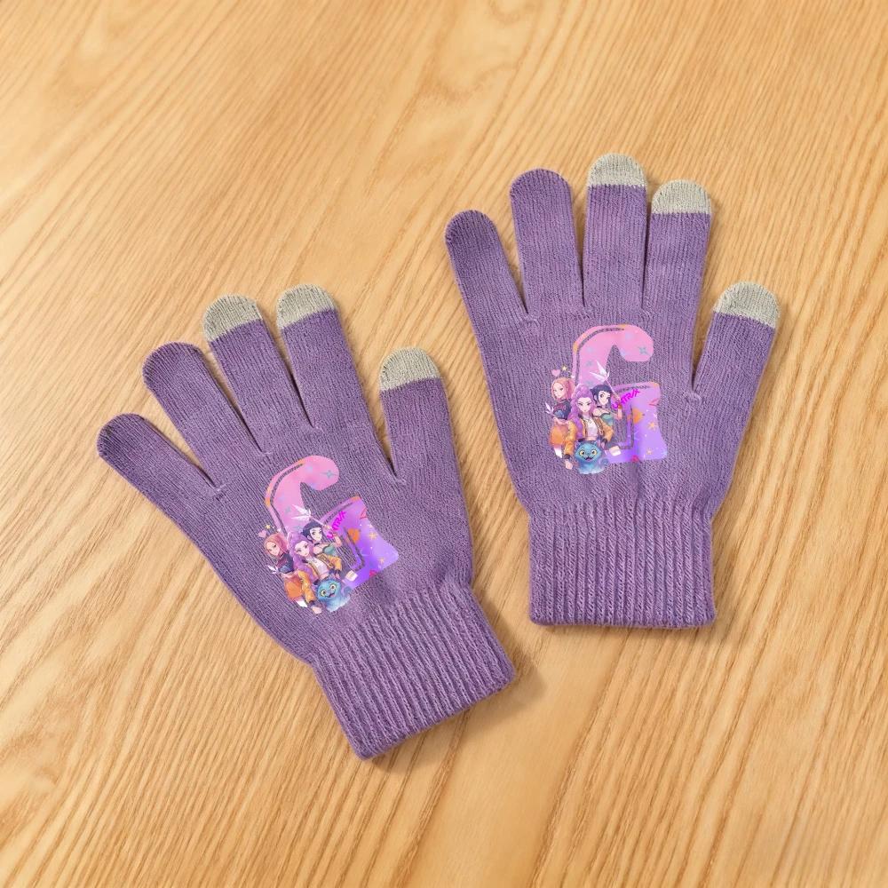 

KPOP Demon Hunter Girls Knitted Gloves Adorable Cartoon Printed Thickened Windproof Cold Season Outdoor Warm Gloves Children Birth Date Present