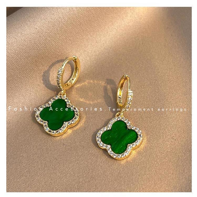 Elegant Four-Leaf Clover Earrings - 2023 Trendy Light Luxury Design