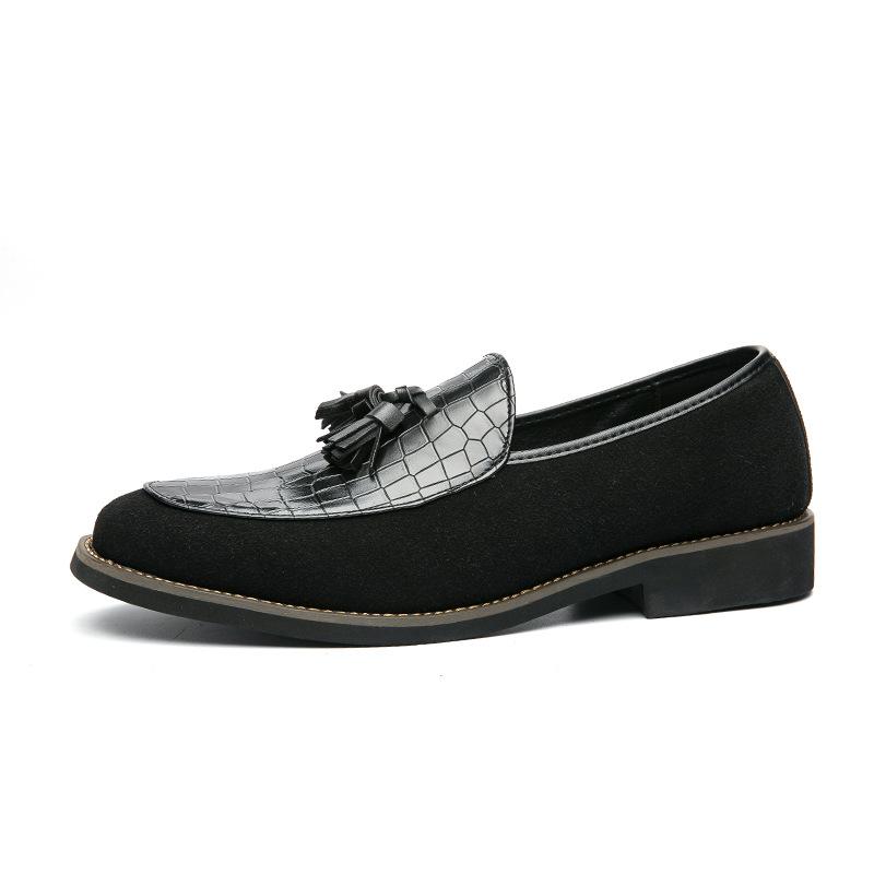 Große Größe 47 Herrenschuhe Herren Britischer Retro-Modetrend Spitzkleid Kleine Lederschuhe Fransen Spitzlederschuhe