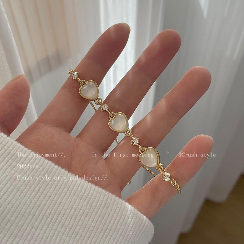High-End Luxury Korean Simple Planet Bracelet for Girls and Besties