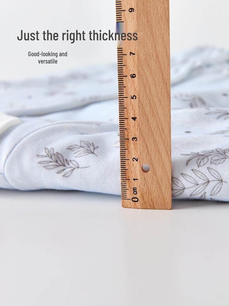 Gesteppter Langarm-Baby-Strampler: Warmer Herbst-/Winter-Einteiler (120g)