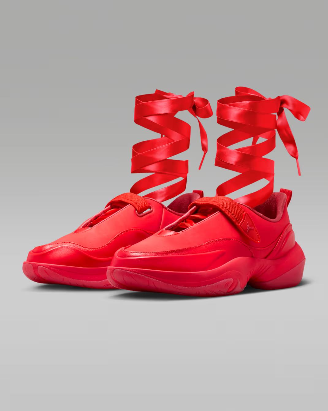 IB8597-600 Nike Jordan Pointe Chile Red (Женский) 10W