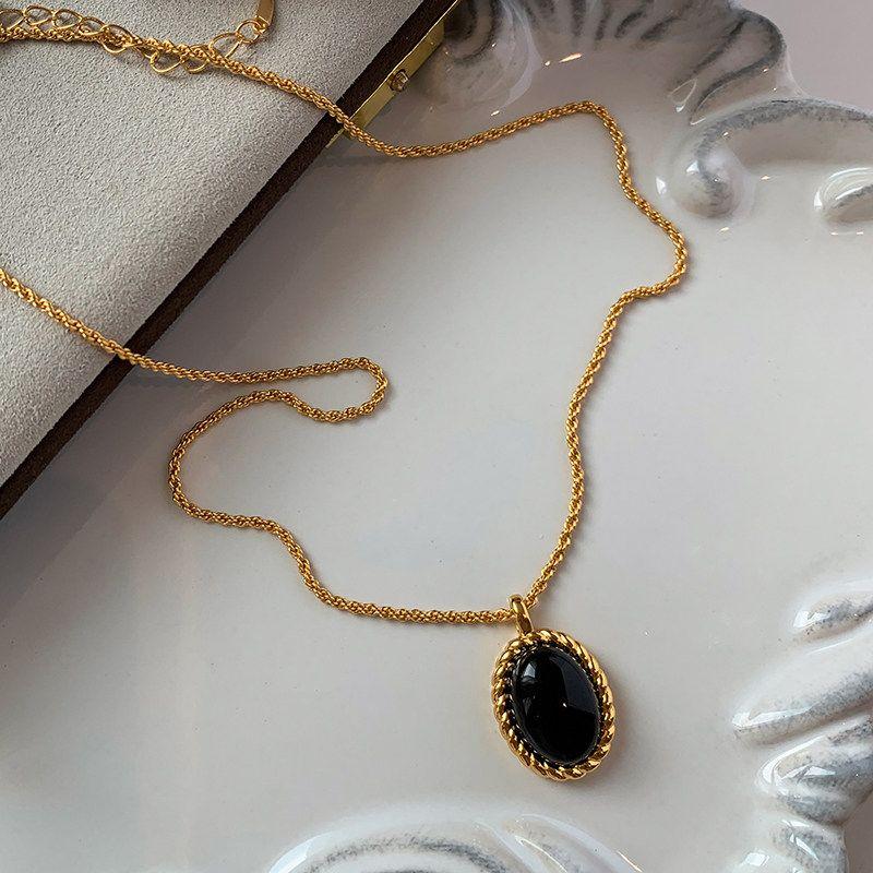 Niche Style Fashion Star Moon Female Accessible Luxury Clavicle Chain Gold Cake
