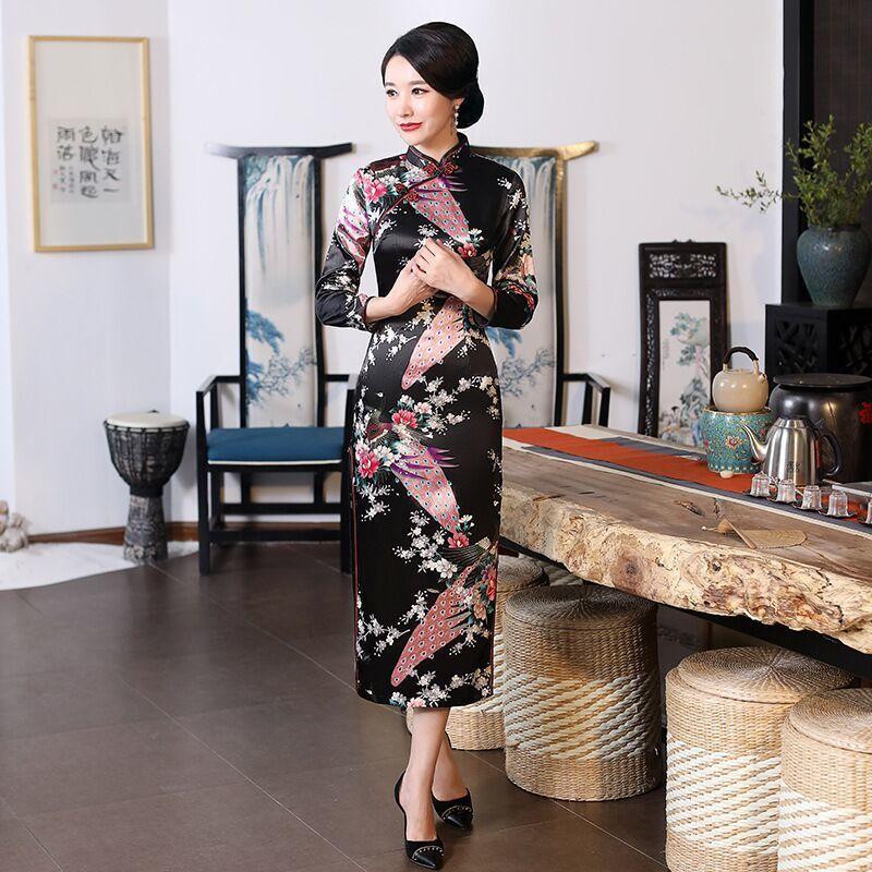 Stil chinezesc cu mâneci trei sferturi Qipao satin cheongsam broderie florală rochie clasică de petrecere de seară de nuntă rochie de damă cu plante mătăsoase