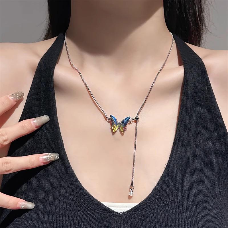 2025 High-End Gothic Punk Necklace: Y2K Dark Style Clavicle Chain for Women