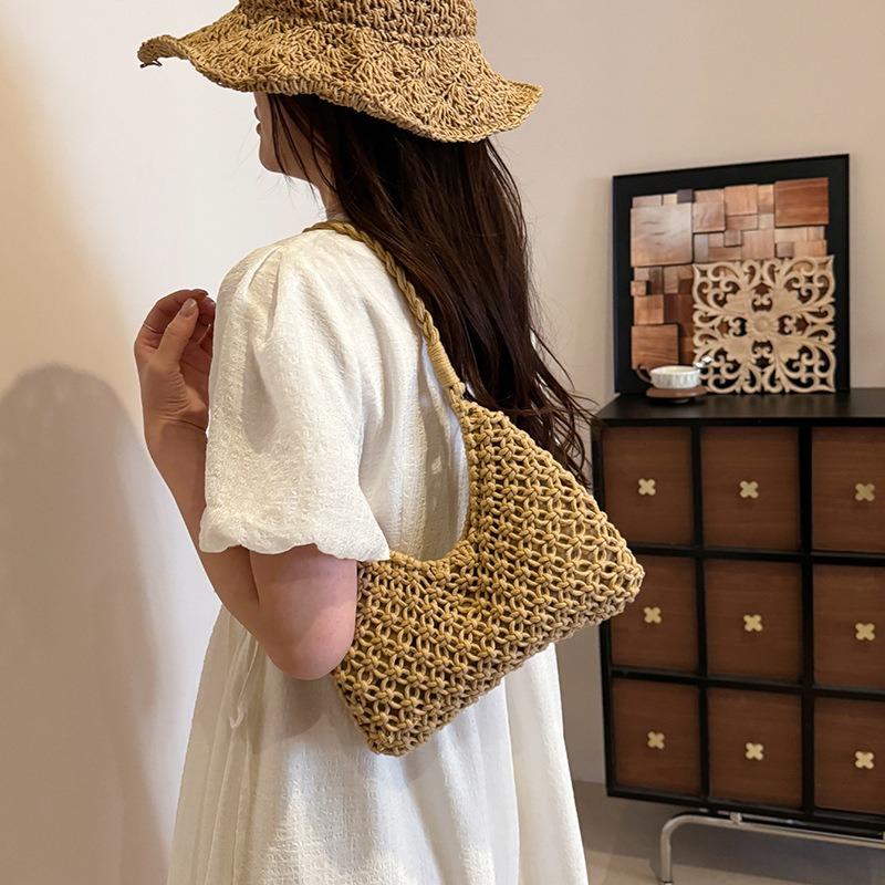 Woven Small Bag Women's Summer New Fashion Foreign Style Shoulder Bag Versatile Large Capacity Hollow Hand Bag Tide