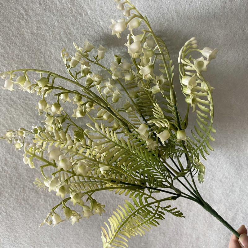 

Plastic Artificial Flexible Hemiboea Bicornuta Plants Decoration Table White Green