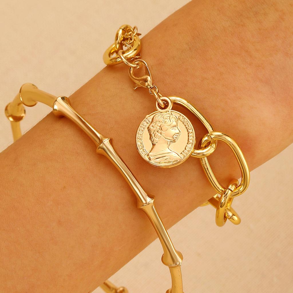 Vintage Mehrschichtiges Kettenarmband Set für Damen – Trendiger Europäischer Stil, Retro Minimalistischer Handschmuck, Grenzüberschreitende Heißverkauf Accessoires