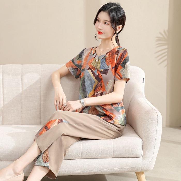 Mother's Summer Chiffon Two-Piece Set - Cool, Fashionable Attire for Middle-Aged and Elderly