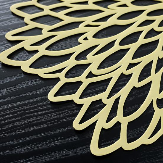 Good Table Lightweight All-matching Mat Burr Free