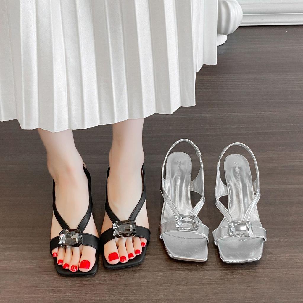 Fashion Crystal High-heeled Cool Slippers Women's 2025 Summer French Temperament Sexy Super Fire Beautiful Outside Wearing Silver Sandals