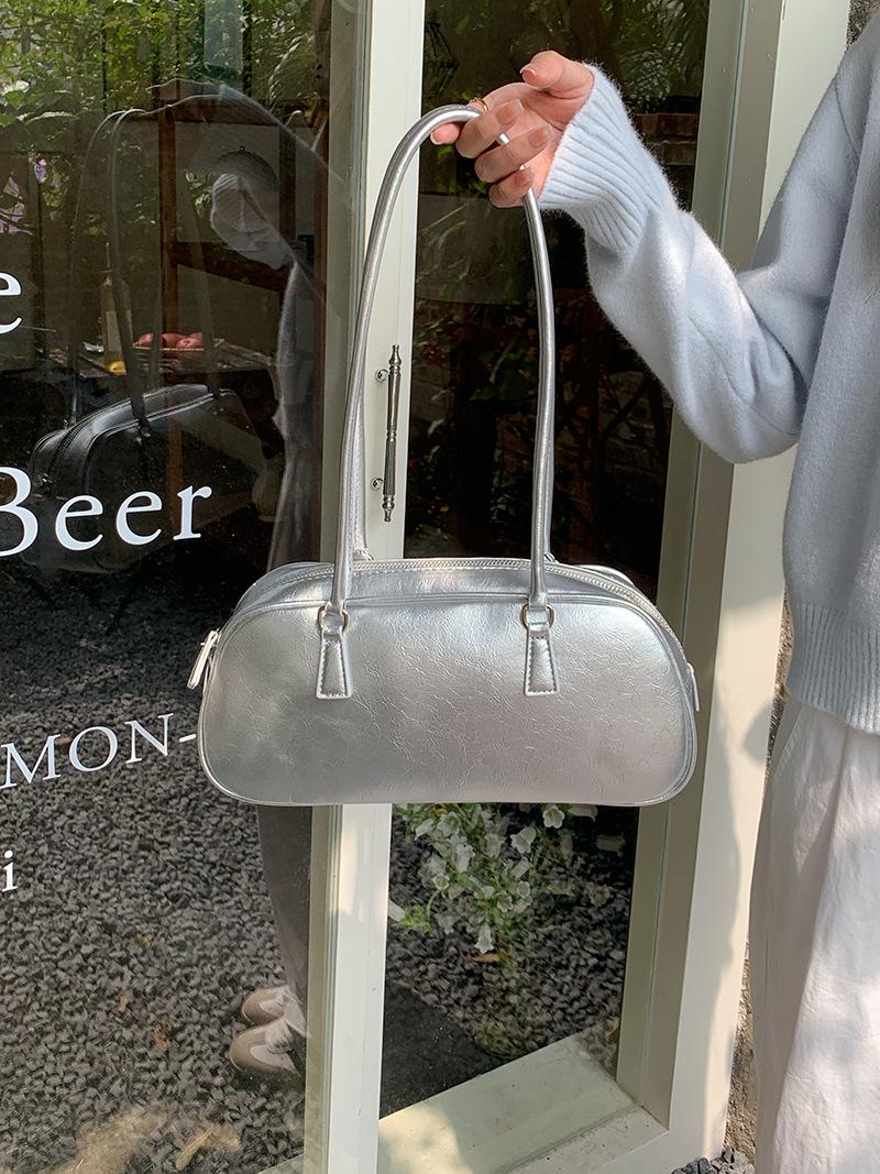 

JIAERDI Vintage Silver Shoulder Bag Purse Women Fairycore Aesthetic Leather Y2k Underarm Bag Ladies Fashionable Bowling Bag Chic 29x13x8cm срібний