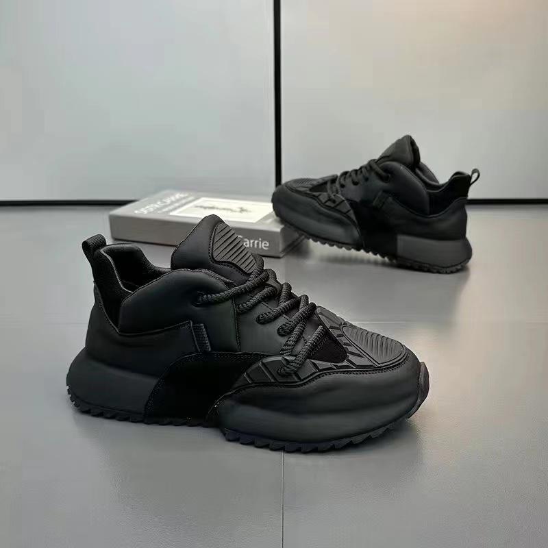New Fashion Brand Designer Whtie Thick Bottom Casual Board Shoes for Men Flats Loafers Sports Walking Sneakers Zapatos Hombre