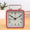 Metall quadratischer kleiner Wecker Kinder Schreibtisch Stille Uhr Student Nachttisch Schlummer Leuchtet im Dunkeln Quarz Tischuhr
