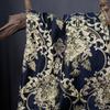 Europäischer Glänzender Seidenjacquardstoff mit dreidimensionaler Texturprägung Retro-Stil für DIY-Nähen Formelle Kleider Bekleidung