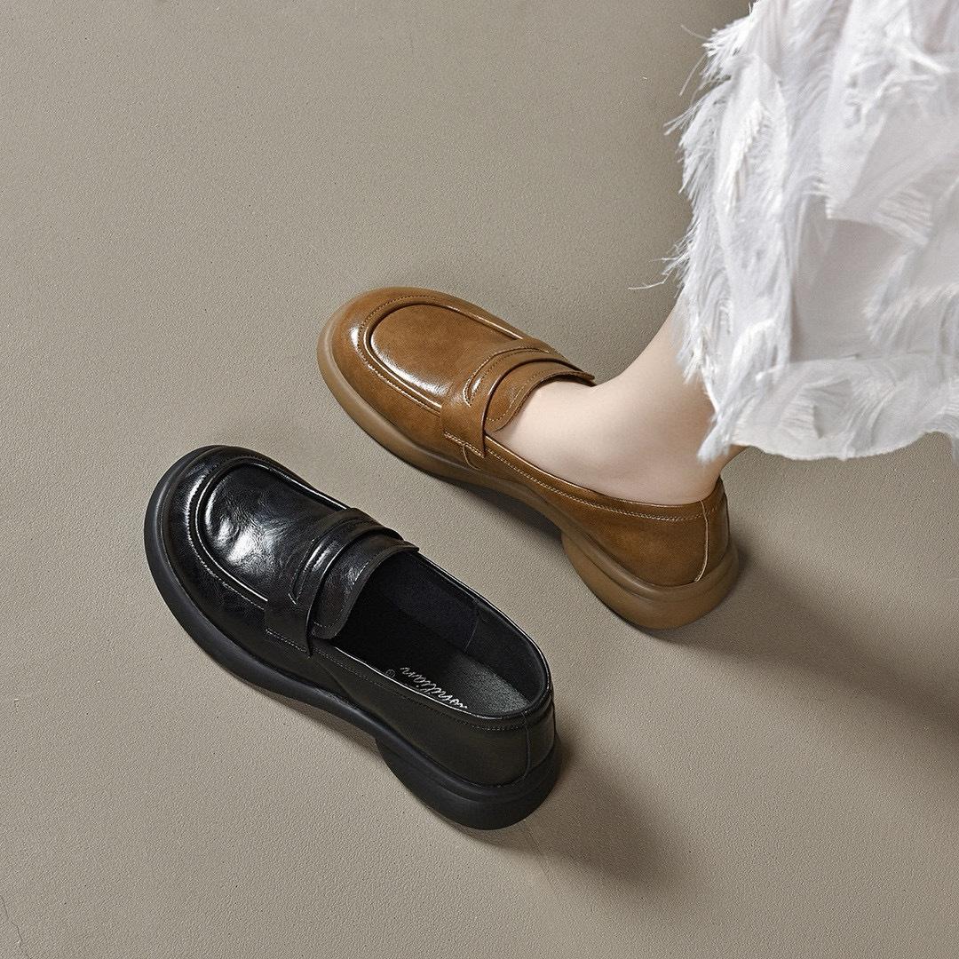 

Loafers women s 2024 autumn round head one-pedal flats British style small leather shoes basic retro four-season shoes 40 абрикосовий