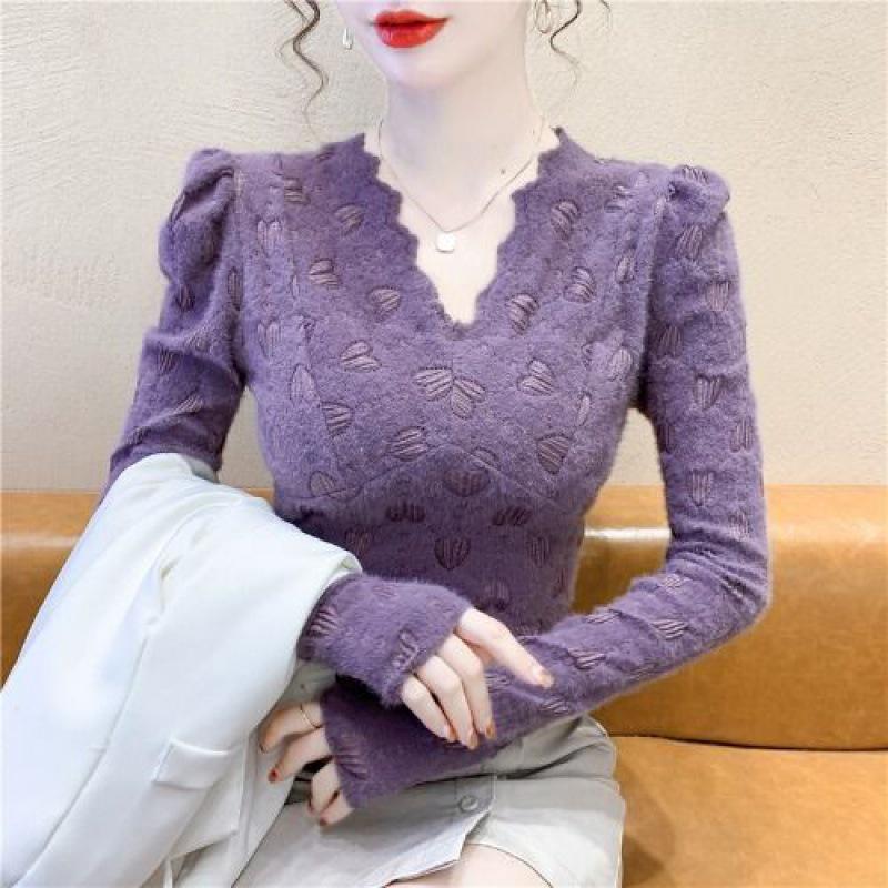 

Women s Retro Jacquard Lace Shirt - Thickened Brushed Mink Fur Collar Base Layer for Autumn/Winter 2023 Small