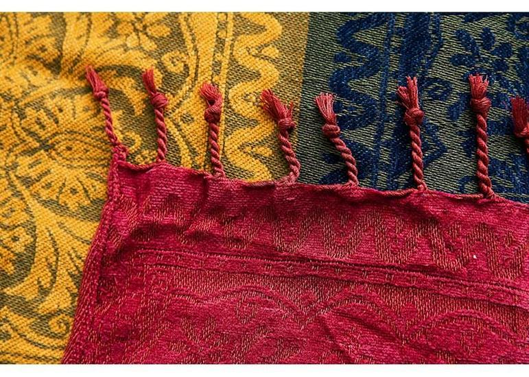 Coperta Plaid in Tessuto Cinigliato Stile Sud-Est Asiatico per Divano
