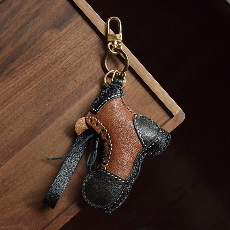 

Оригинальный дизайн ретро кожаные ботинки натуральная кожа сумка ручной работы брелок для ключей от машины кемпинг модный брелок