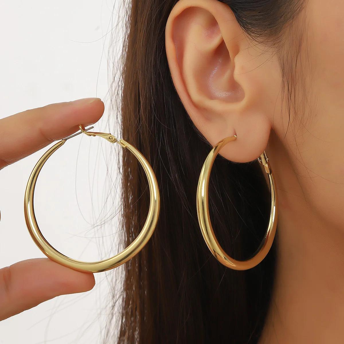 

Fashion Geometric Round Big Stainless Steel Hoop Earrings for Women Jewelry Gift Exaggeration Oval Korean Earrings Accessories
