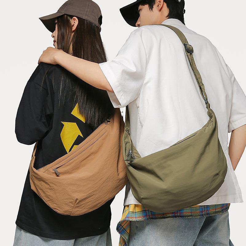 Casual Dumpling Bag Women's Large-capacity Commuting Breast Bag Versatile Messenger Bag Simple Shoulder Bag