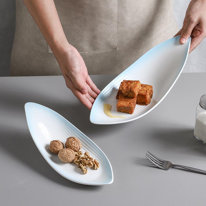 Leaf Shaped Ceramic Plate Simple Underglaze Color Strip Special Plate Hotel Home Snack Plate Gourmet Creative Dish Tableware