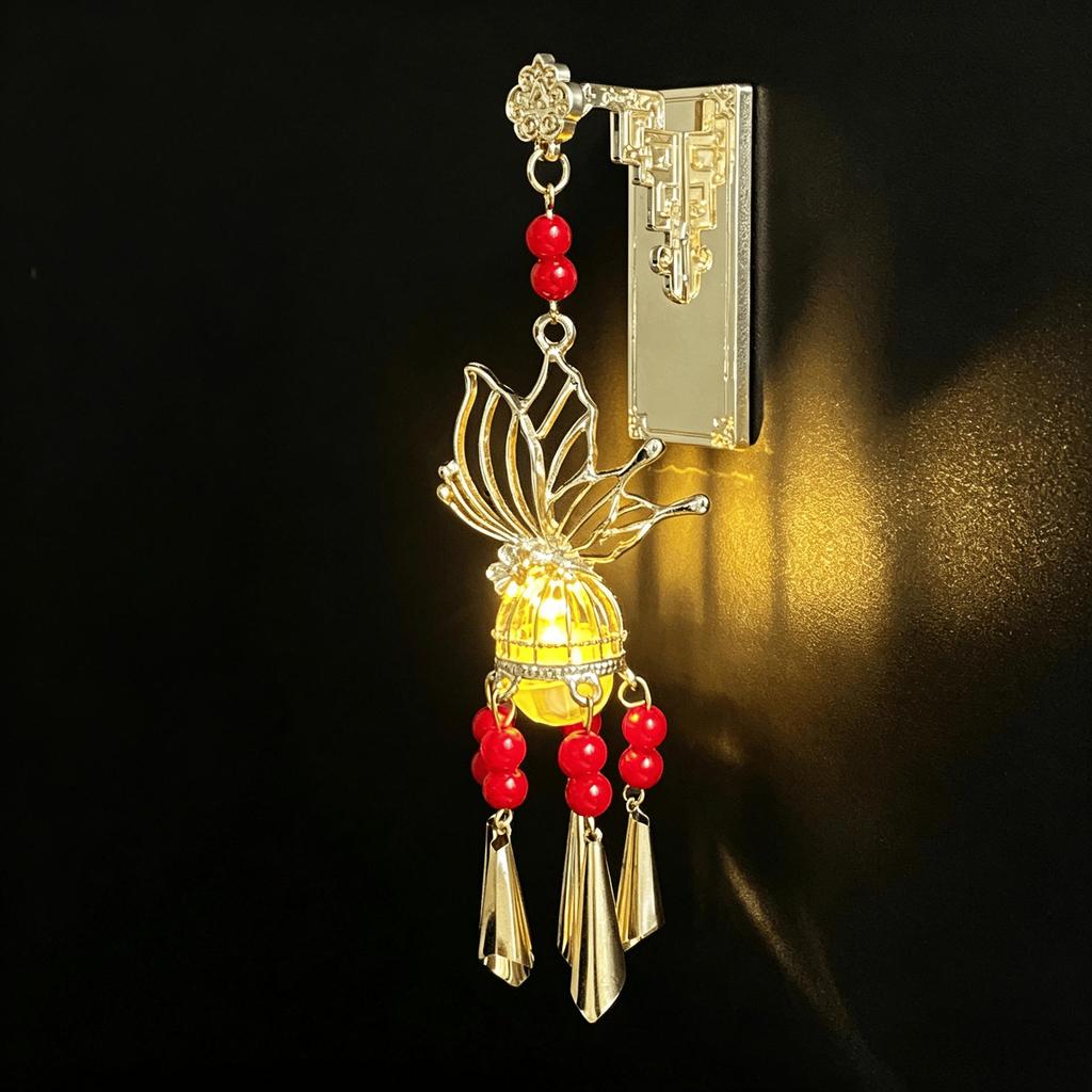 Ancient Style Luminous Lantern Refrigerator Magnet with Pavilion Tassel and Pearl Ornament