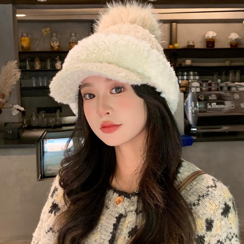 Versatile Color Blocked Coral Velvet Warm Baseball Cap Korean Big Head Surround Hat Outdoor Cold Proof Hat Women's Style