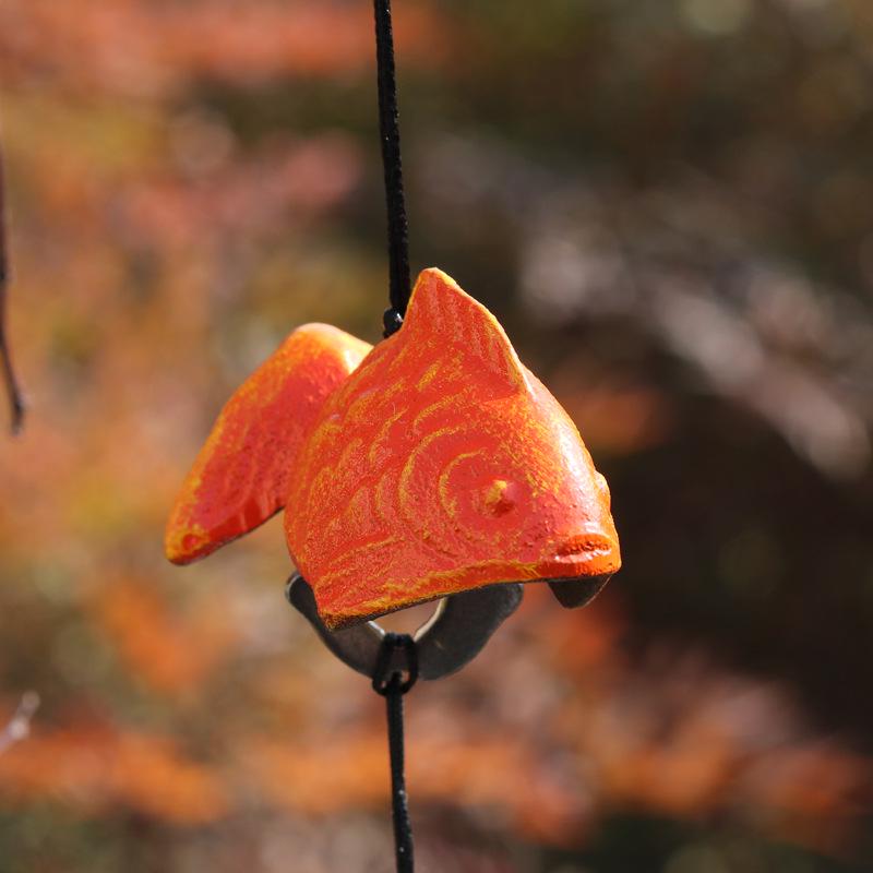 Asian Style Cast Iron Wind Chime: Retro Outdoor Balcony or Camping Ornament Bell