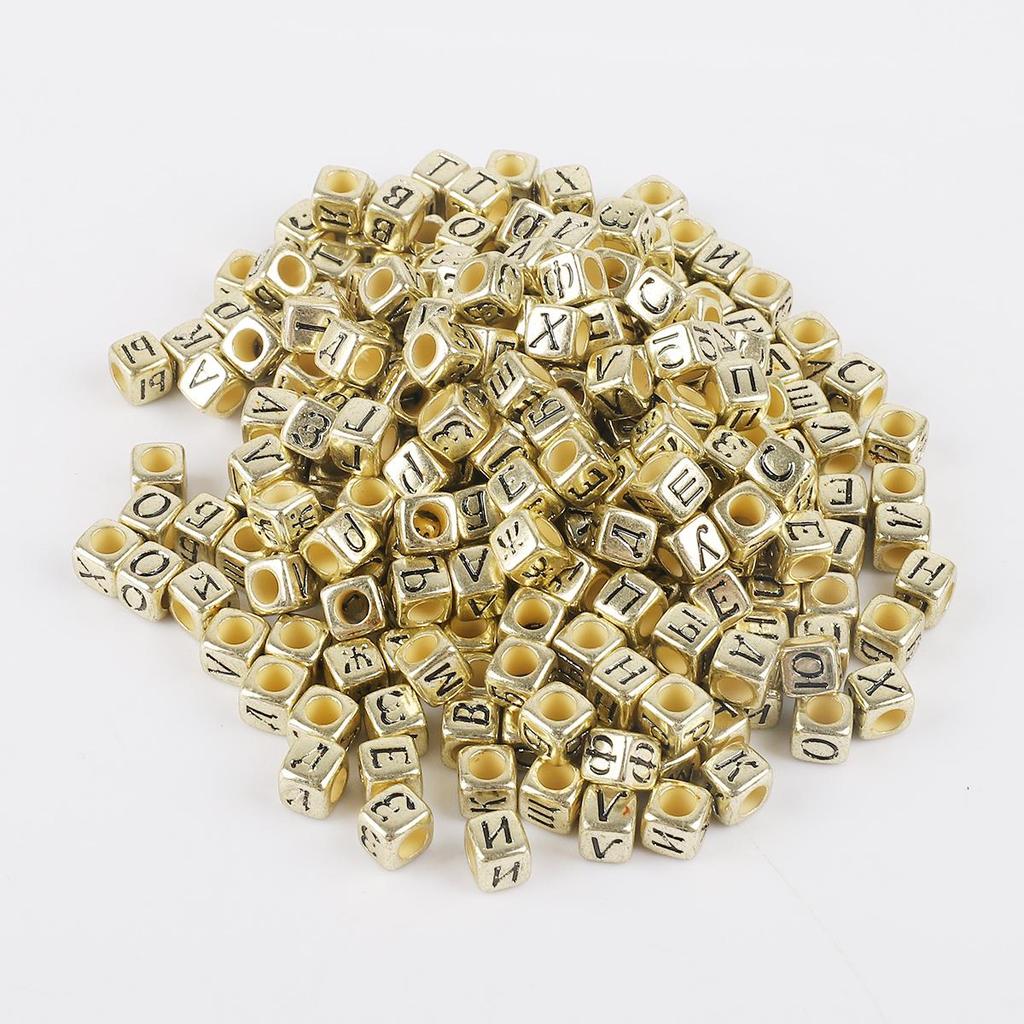 100 ks smíšených ruských písmen akrylových čtvercových plochých korálků pro výrobu šperků z náramků a náhrdelníků