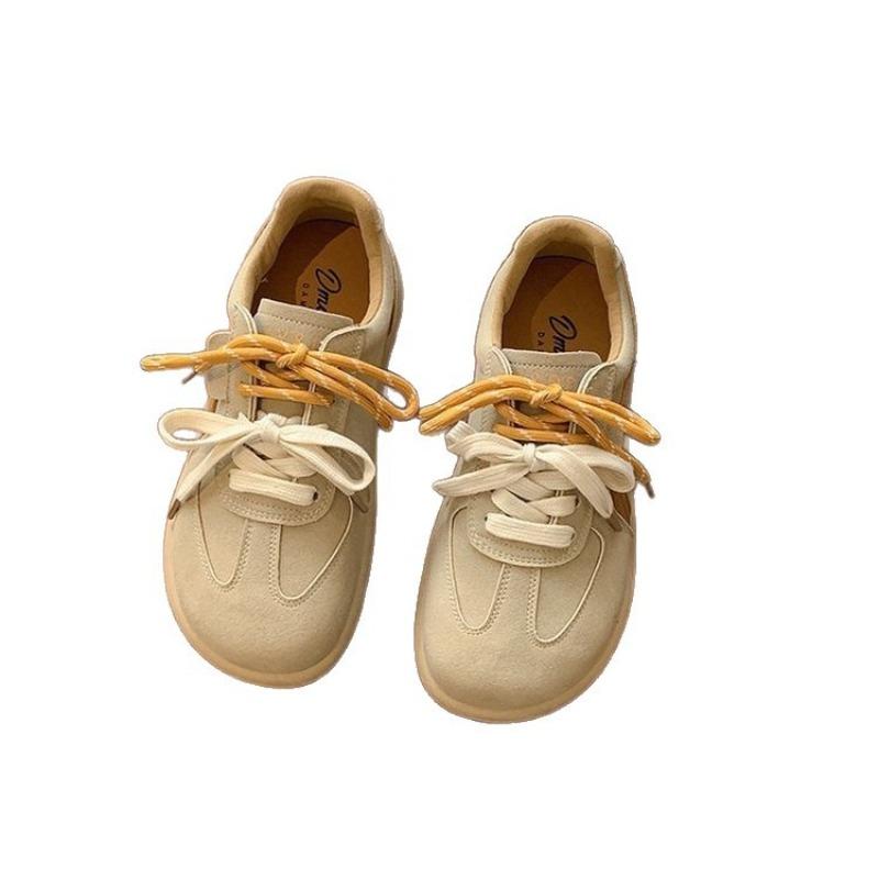 Retro women's autumn new soft-soled sports casual versatile lightweight leather board shoes trendy shoes