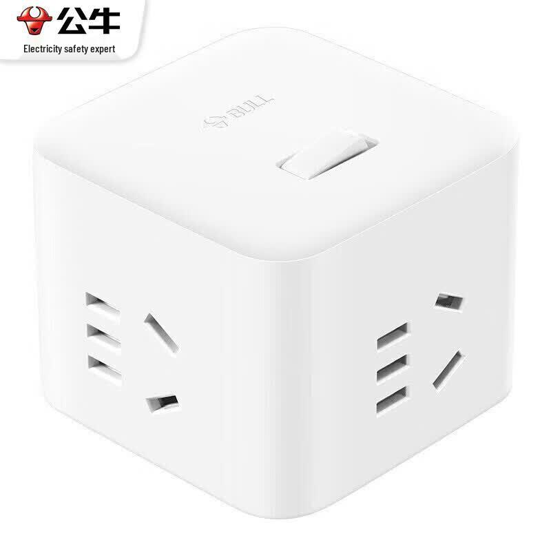 BULL Cube 4-Socket Wireless Power Strip